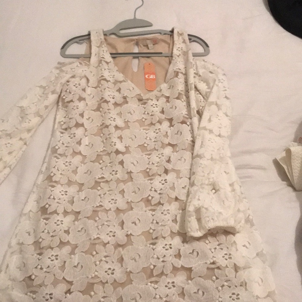 White lace dress